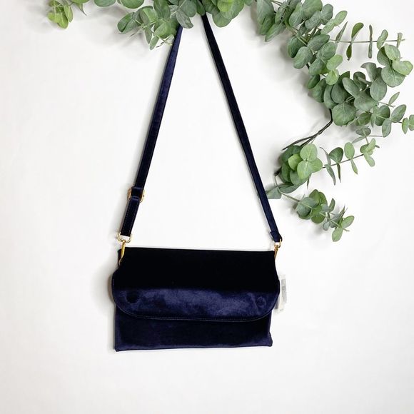 Anthropologie Handbags - NWT Anthropologie Velvet Fold Over Purse